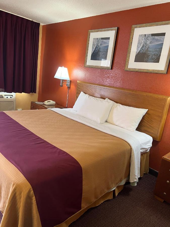 Executive Inn Schenectady Downtown Extérieur photo