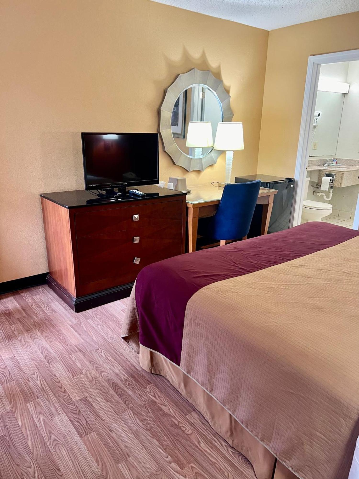 Executive Inn Schenectady Downtown Extérieur photo
