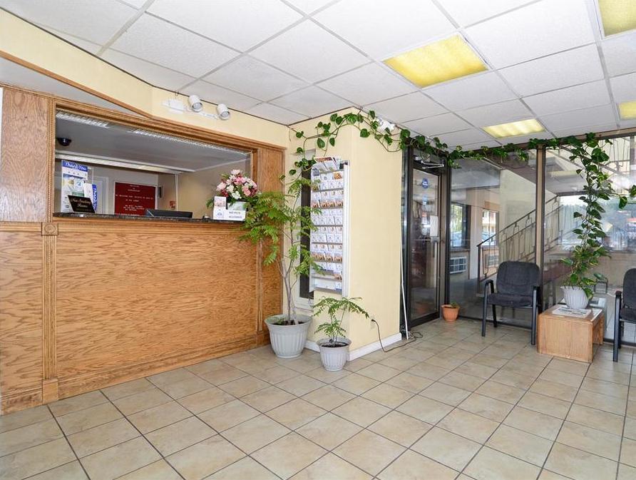 Executive Inn Schenectady Downtown Extérieur photo