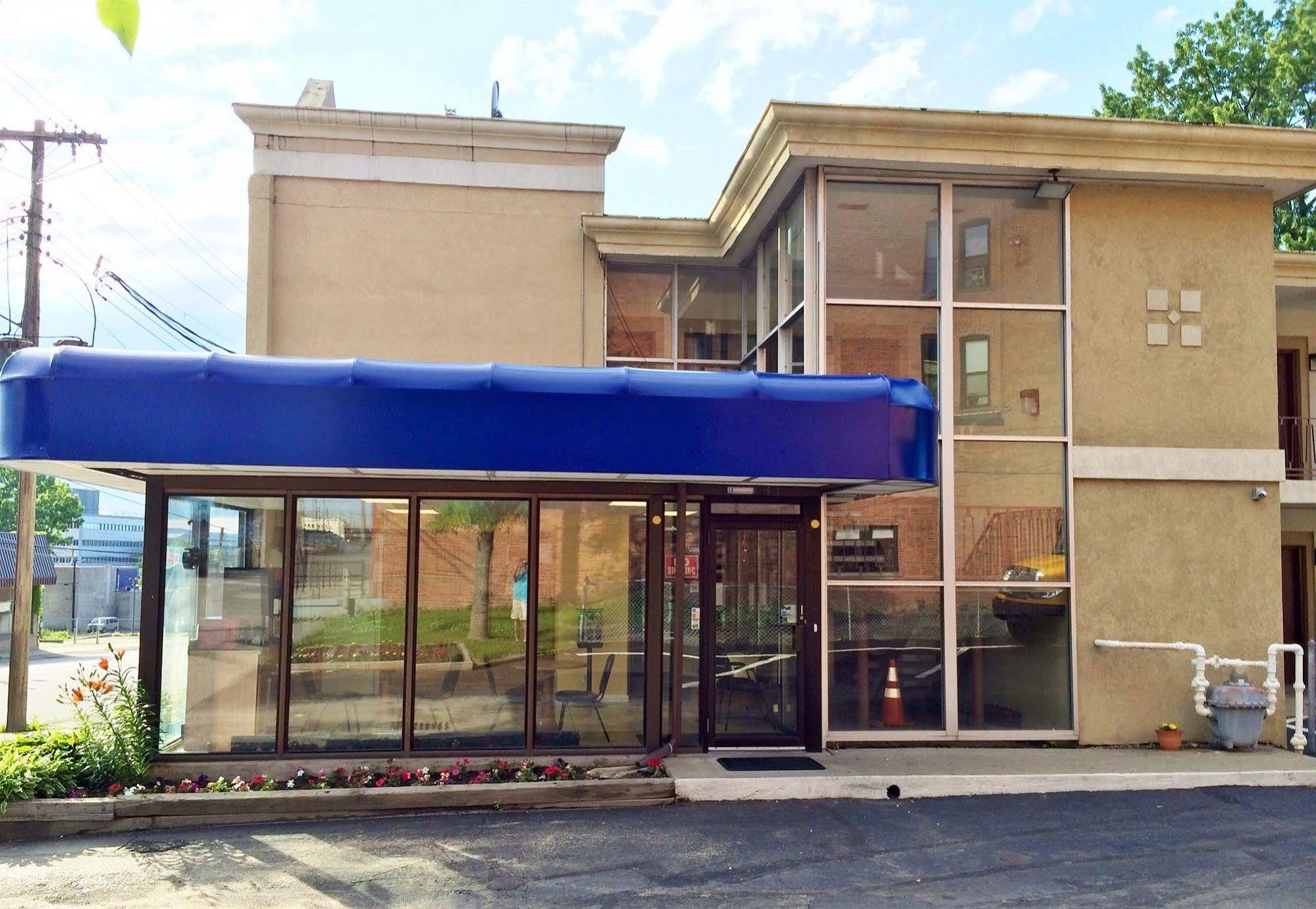 Executive Inn Schenectady Downtown Extérieur photo